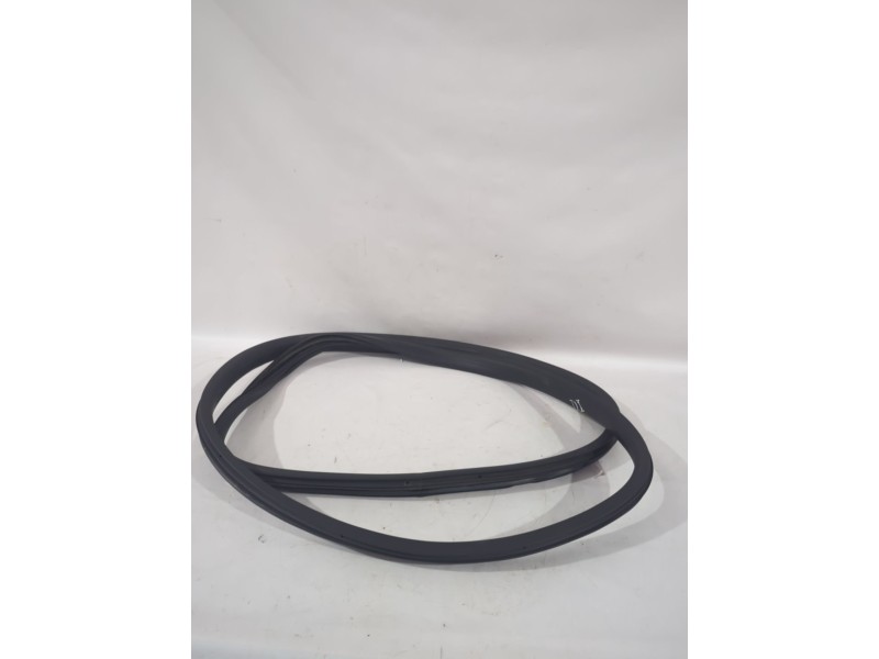 Recambio de gomas contorno puerta para renault clio iv (bh_) 0.9 tce 90 referencia OEM IAM 808324424R  