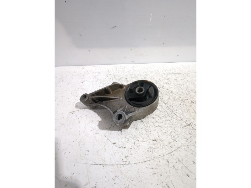 Recambio de soporte motor para opel astra h gtc (a04) 1.7 cdti (l08) referencia OEM IAM 13125635  