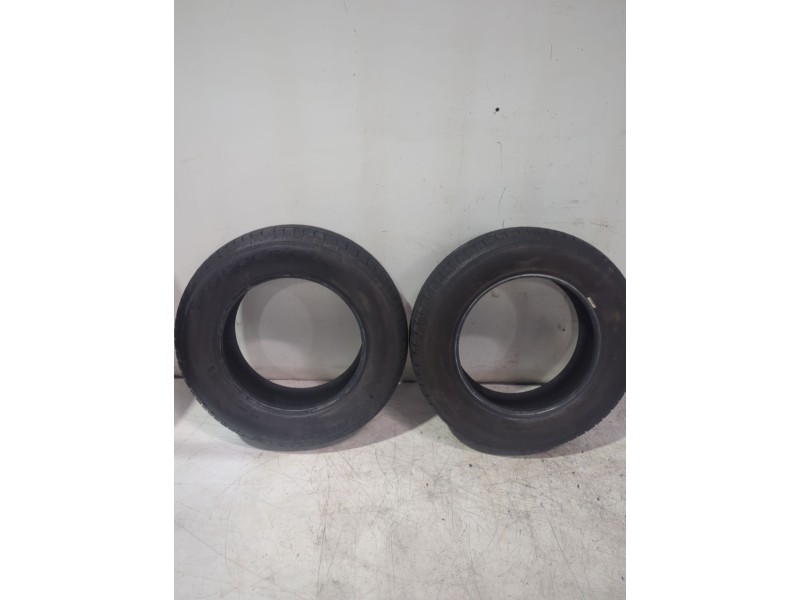 Recambio de neumatico para hyundai i20 i (pb, pbt) 1.2 referencia OEM IAM 17570R1484T  