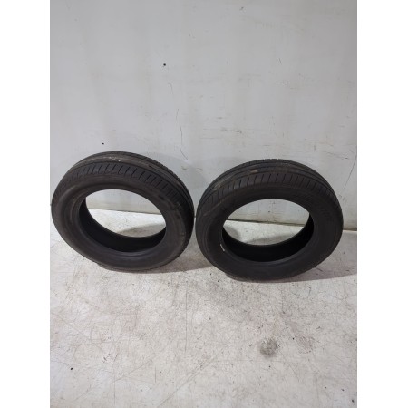 Recambio de neumaticos para toyota yaris active referencia OEM IAM 17565R1584H  