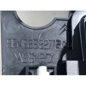 Recambio de rejilla aireadora para citroën c4 sedan collection referencia OEM IAM 8212YA  