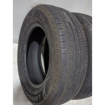 Recambio de neumaticos para kia carnival ii 2.9 crdi lx referencia OEM IAM 215/65R1596H  