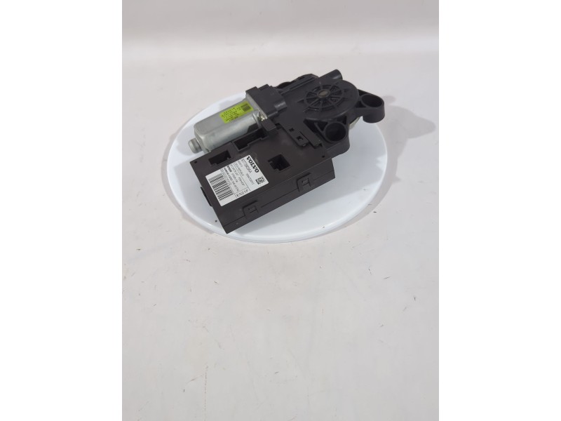Recambio de motor elevalunas delantero derecho para volvo c30 (533) 1.8 referencia OEM IAM 30773903AA  