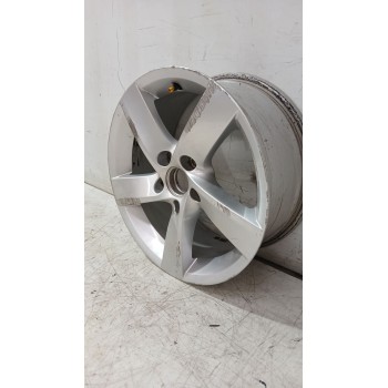 Recambio de llanta para volkswagen passat lim. (362) advance bluemotion referencia OEM IAM 3AA601025A  