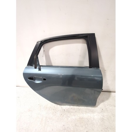 Recambio de puerta trasera derecha para kia ceed (cd) 1.0 t-gdi referencia OEM IAM 77004J7000  