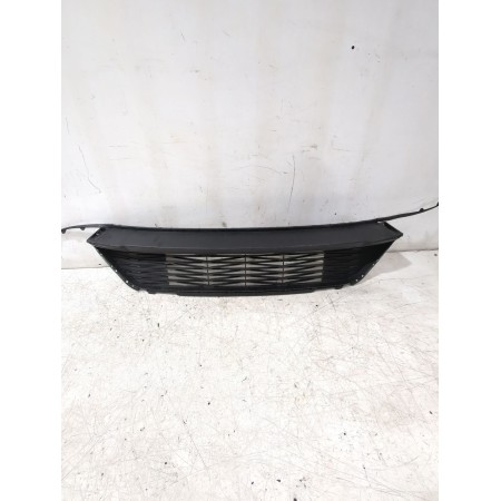 Recambio de rejilla paragolpes delantero para kia ceed (cd) 1.0 t-gdi referencia OEM IAM 86560J7DA0  