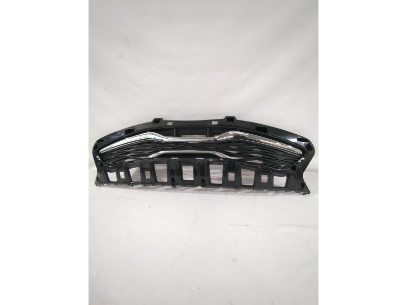 Recambio de rejilla paragolpes delantero para kia ceed (cd) 1.0 t-gdi referencia OEM IAM 86560J7DA0  