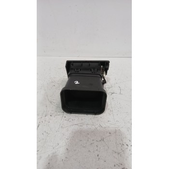 Recambio de rejilla aireadora para volvo c30 (533) 1.8 referencia OEM IAM 30715099  