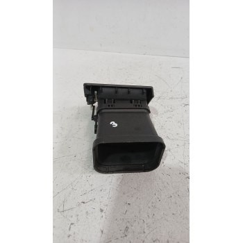 Recambio de rejilla aireadora para volvo c30 (533) 1.8 referencia OEM IAM 30715098  