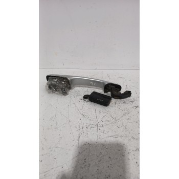 Recambio de maneta exterior delantera izquierda para volvo c30 (533) 1.8 referencia OEM IAM 39879658  