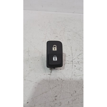 Recambio de interruptor para volvo c30 (533) 1.8 referencia OEM IAM 30773333  