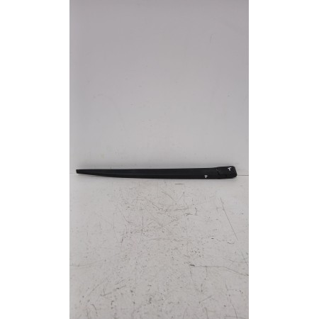 Recambio de brazo limpia trasero para volvo c30 (533) 1.8 referencia OEM IAM 80015917  