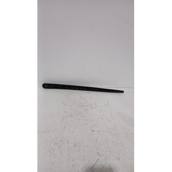 Recambio de brazo limpia trasero para volvo c30 (533) 1.8 referencia OEM IAM 80015917  