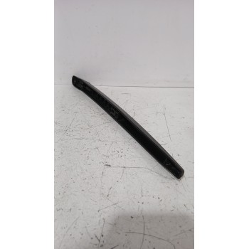 Recambio de brazo limpia trasero para volvo c30 (533) 1.8 referencia OEM IAM 80015917  