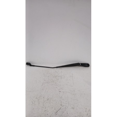 Recambio de brazo limpia delantero derecho para volvo c30 (533) 1.8 referencia OEM IAM 8623160  