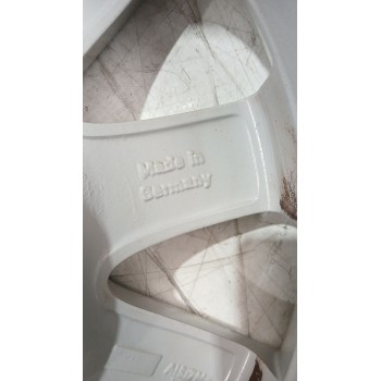 Recambio de llanta para volkswagen passat berlina (3b3) 1.6 referencia OEM IAM 3B0601025K  