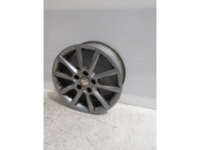 Recambio de llanta para seat leon (1p1) 1.9 tdi referencia OEM IAM 5P0601025J  