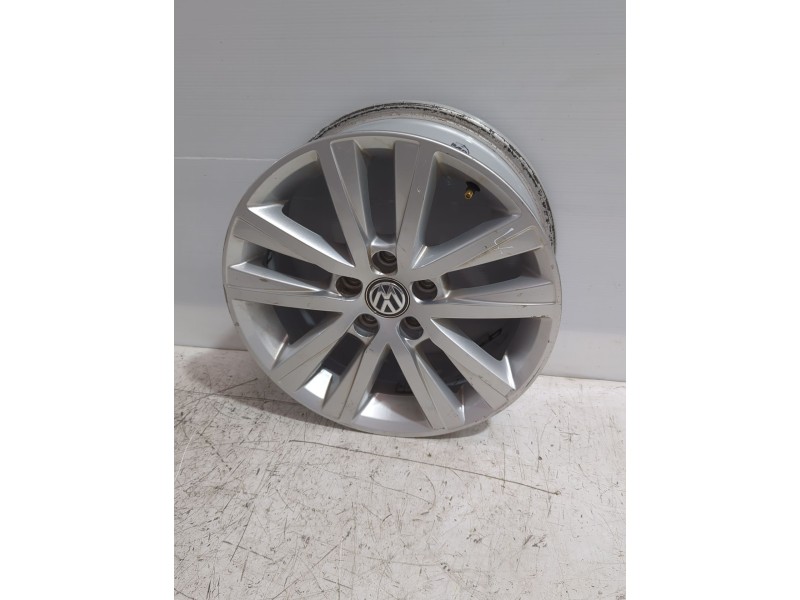 Recambio de llanta para volkswagen polo (6c1) advance bluemotion referencia OEM IAM 6R0601025BE  
