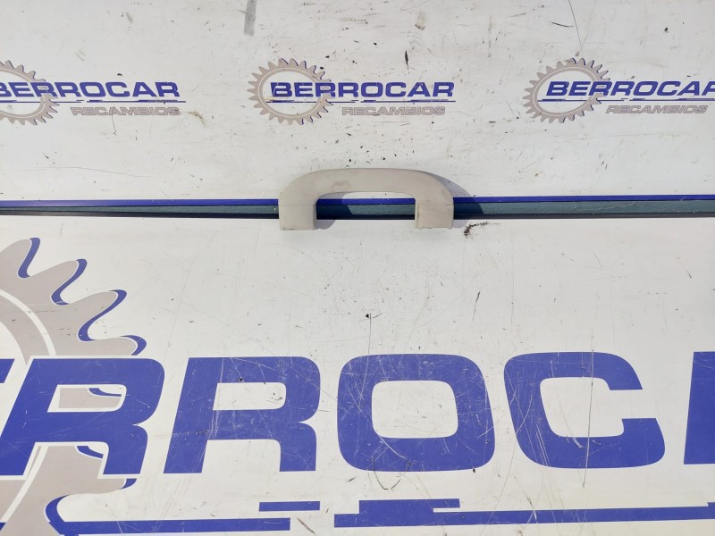 Recambio de asidero techo para mercedes-benz clase a (w169) 1.7 cat referencia OEM IAM A1698100151  