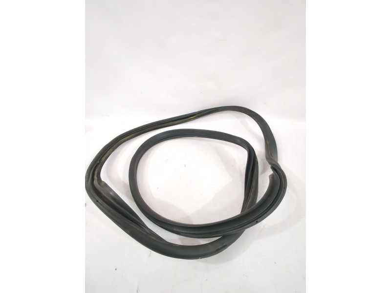 Recambio de gomas contorno puerta para kia ceed (cd) 1.0 t-gdi referencia OEM IAM 83130J7000  