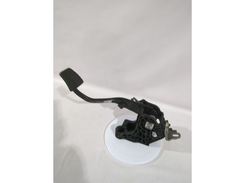 Recambio de pedal embrague para kia ceed (cd) 1.0 t-gdi referencia OEM IAM 32802M6710  