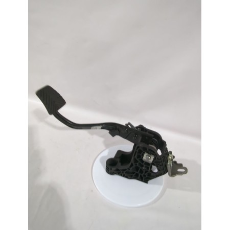 Recambio de pedal embrague para kia ceed (cd) 1.0 t-gdi referencia OEM IAM 32802M6710  