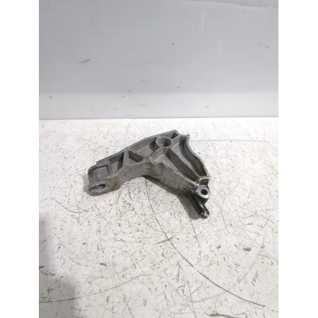 Recambio de soporte motor para opel astra h gtc (a04) 1.7 cdti (l08) referencia OEM IAM 13125625  