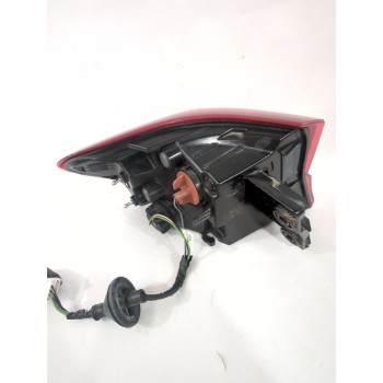 Recambio de piloto trasero derecho para kia ceed (cd) 1.0 t-gdi referencia OEM IAM 92402J7500  