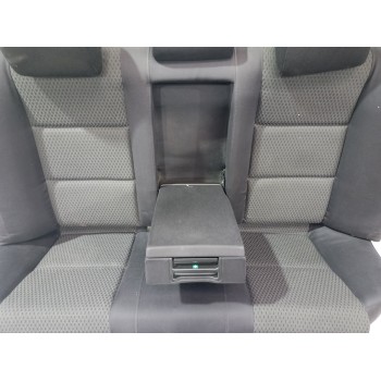 Recambio de asientos traseros para audi a6 berlina (4f2) 2.4 referencia OEM IAM 4F5885775B / 4F5885375  