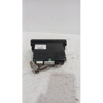 Recambio de pantalla multifuncion para volvo c30 (533) 1.8 referencia OEM IAM 30797719  