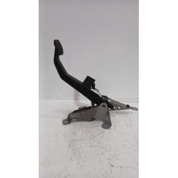 Recambio de pedal embrague para volvo c30 (533) 1.8 referencia OEM IAM 31317868  