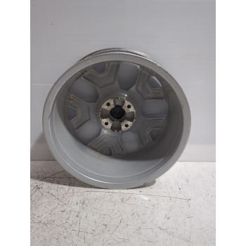 Recambio de llanta para jeep avenger altitude referencia OEM IAM 52197382  