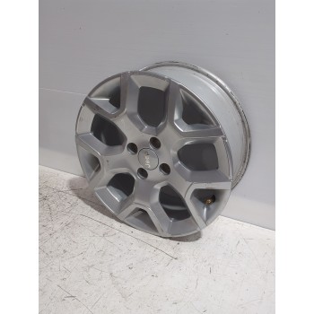 Recambio de llanta para jeep avenger altitude referencia OEM IAM 52197382  