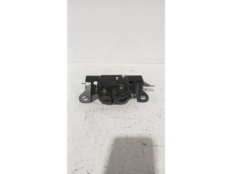 Recambio de cerradura maletero / porton para volvo c30 (533) 1.8 referencia OEM IAM 30784739  
