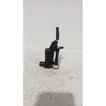 Recambio de bomba limpia para volvo c30 (533) 1.8 referencia OEM IAM 1S7117K624FE  