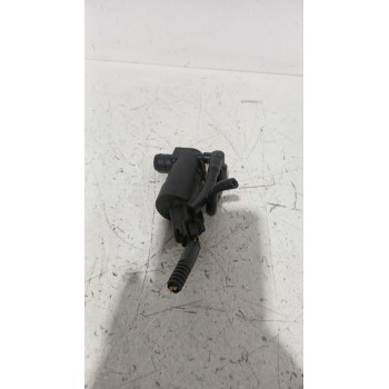 Recambio de bomba limpia para volvo c30 (533) 1.8 referencia OEM IAM 1S7117K624FE  