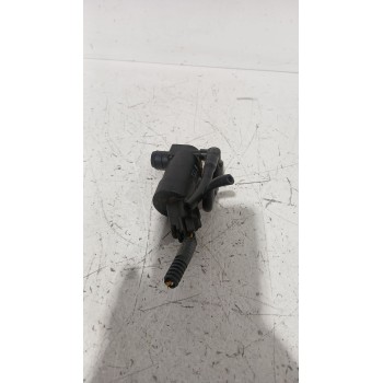 Recambio de bomba limpia para volvo c30 (533) 1.8 referencia OEM IAM 1S7117K624FE  