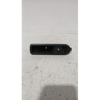 Recambio de mando elevalunas trasero derecho para renault megane ii sedán (lm0/1_) 1.5 dci (lm1f) referencia OEM IAM 8200315024 