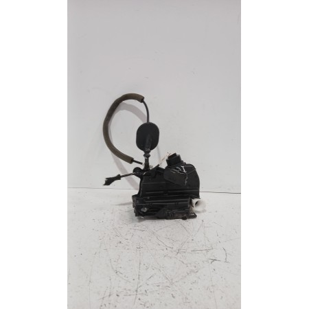 Recambio de cerradura puerta delantera izquierda para renault clio iv (bh_) 0.9 tce 90 referencia OEM IAM 805033000R  