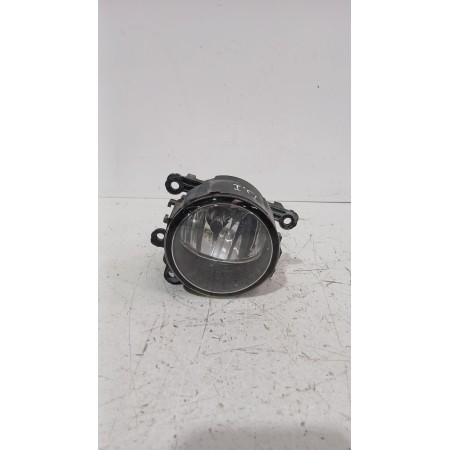 Recambio de faro antiniebla izquierdo para renault clio iv (bh_) 0.9 tce 90 referencia OEM IAM 261550885R  