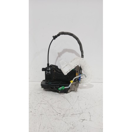 Recambio de cerradura puerta trasera izquierda para kia ceed (cd) 1.0 t-gdi referencia OEM IAM 82410J7000  