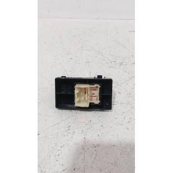 Recambio de mando elevalunas delantero derecho para kia ceed (cd) 1.0 t-gdi referencia OEM IAM 40B5221500  