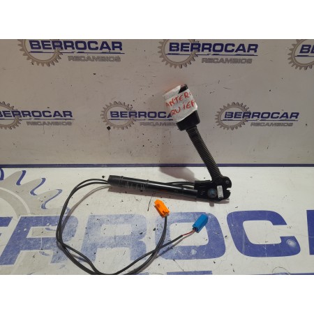 Recambio de pretensor airbag izquierdo para land rover discovery 2.7 td v6 cat referencia OEM IAM 608109700E  