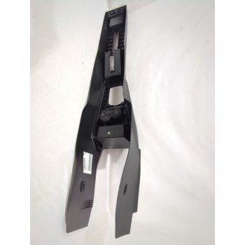 Recambio de consola central para skoda fabia iii station wagon (nj5) 1.0 tsi referencia OEM IAM 6V0863243  