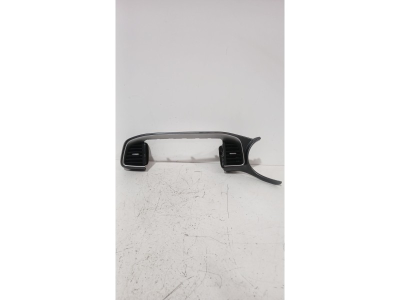 Recambio de rejilla aireadora para kia ceed (cd) 1.0 t-gdi referencia OEM IAM 84740J7AA0  