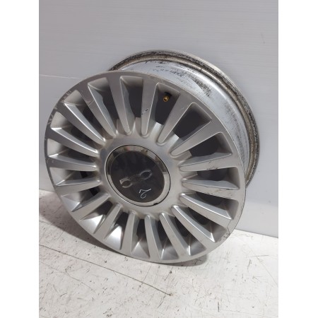 Recambio de llanta para fiat 500 cabrio (150) aniversario referencia OEM IAM 51845435  