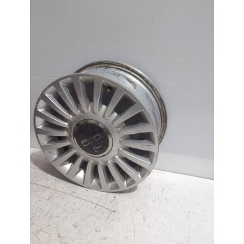 Recambio de llanta para fiat 500 cabrio (150) aniversario referencia OEM IAM 51845435  