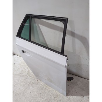 Recambio de puerta trasera derecha para skoda fabia iii station wagon (nj5) 1.0 tsi referencia OEM IAM 6V9833056A  