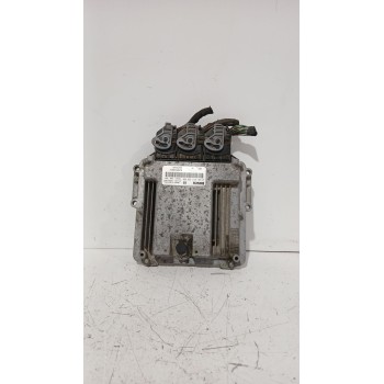 Recambio de centralita motor uce para renault espace iv (jk0/1_) 2.0 dci (jk01, jk02, jk1j, jk1k, jk1h) referencia OEM IAM 02810