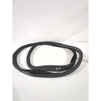 GOMAS CONTORNO PUERTA 6V0867365C5AP 